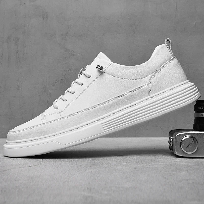 Veyron | Men’s Low-Top Sneakers with Tonal Stitching