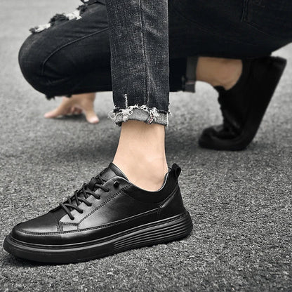 Veyron | Men’s Low-Top Sneakers with Tonal Stitching