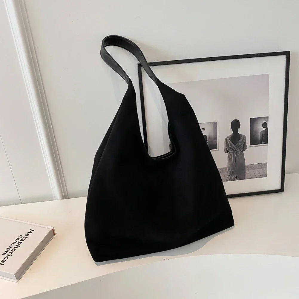 Selene | Women’s Minimalist Soft Shoulder Bag