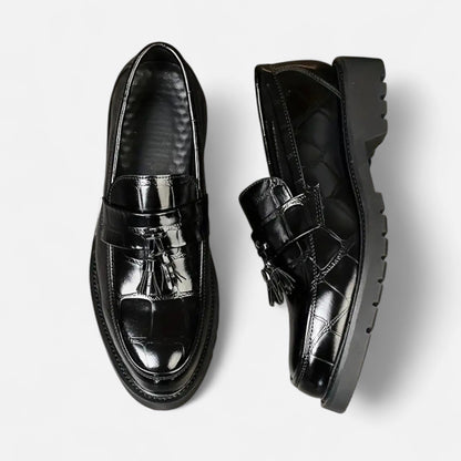 Antonio | Men’s Loafers – Vintage Fringe Elegance