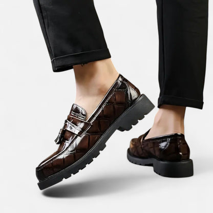 Antonio | Men’s Loafers – Vintage Fringe Elegance