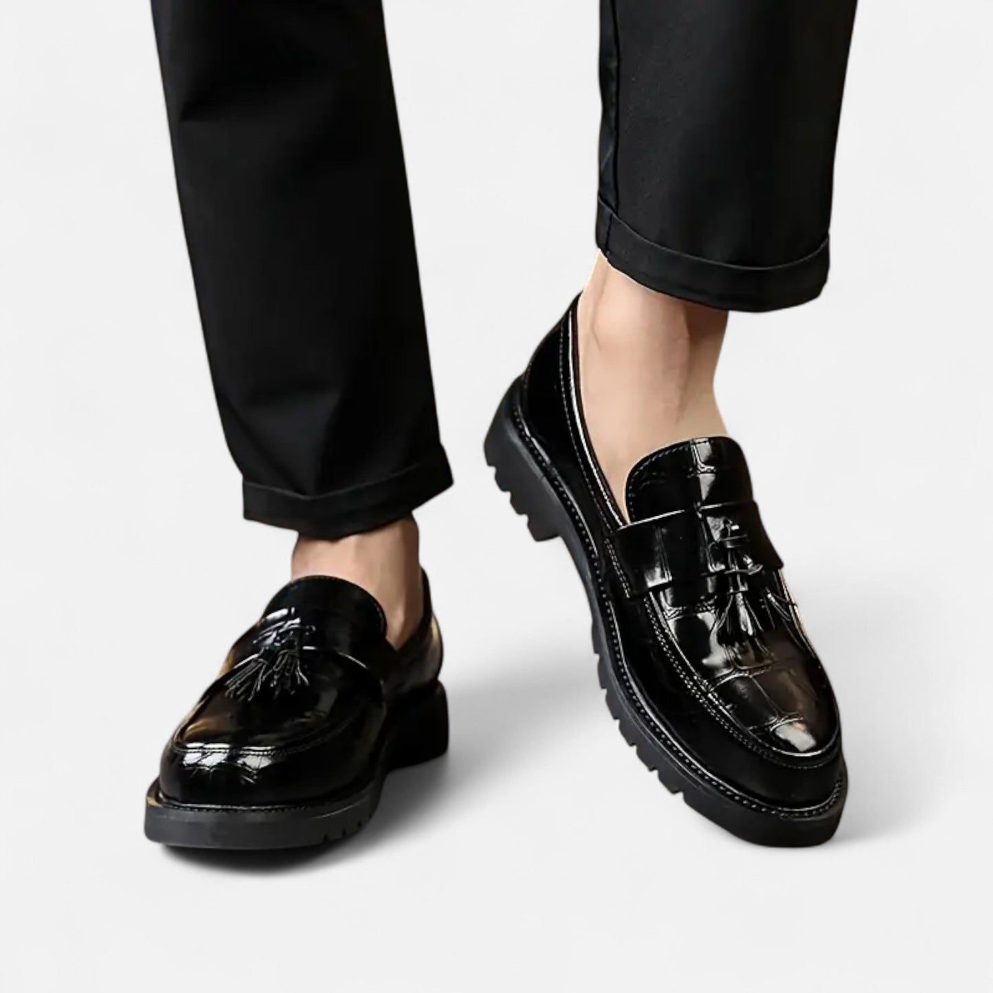 Antonio | Men’s Loafers – Vintage Fringe Elegance