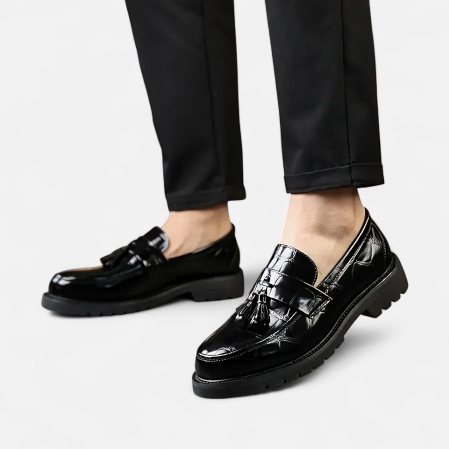 Antonio | Men’s Loafers – Vintage Fringe Elegance