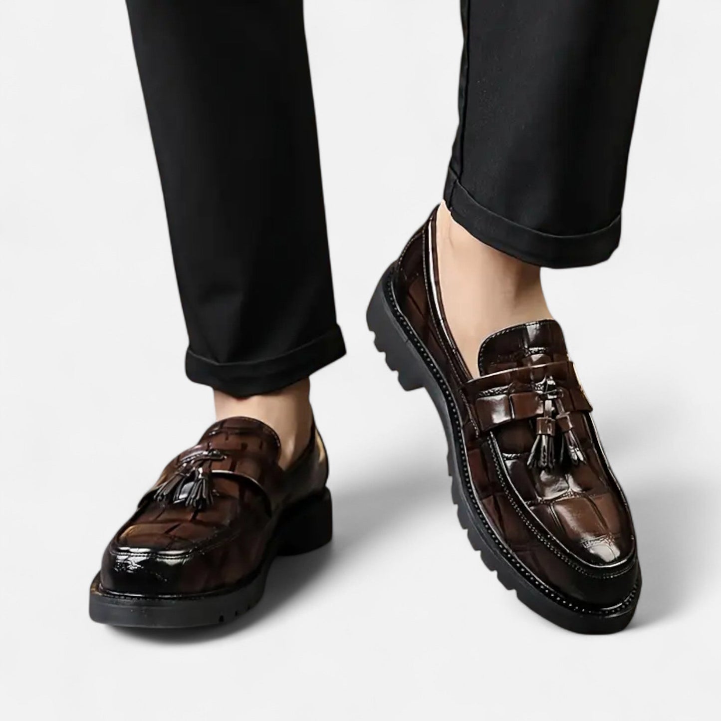 Antonio | Men’s Loafers – Vintage Fringe Elegance